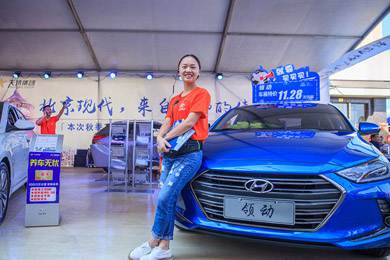 【車展第一天】遇到那個TA，放棄蘋果8......