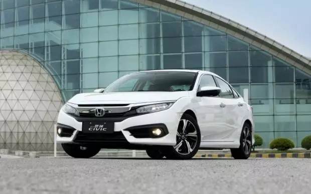 養(yǎng)眼+給力，第十代CIVIC（思域）才是年輕人標(biāo)配